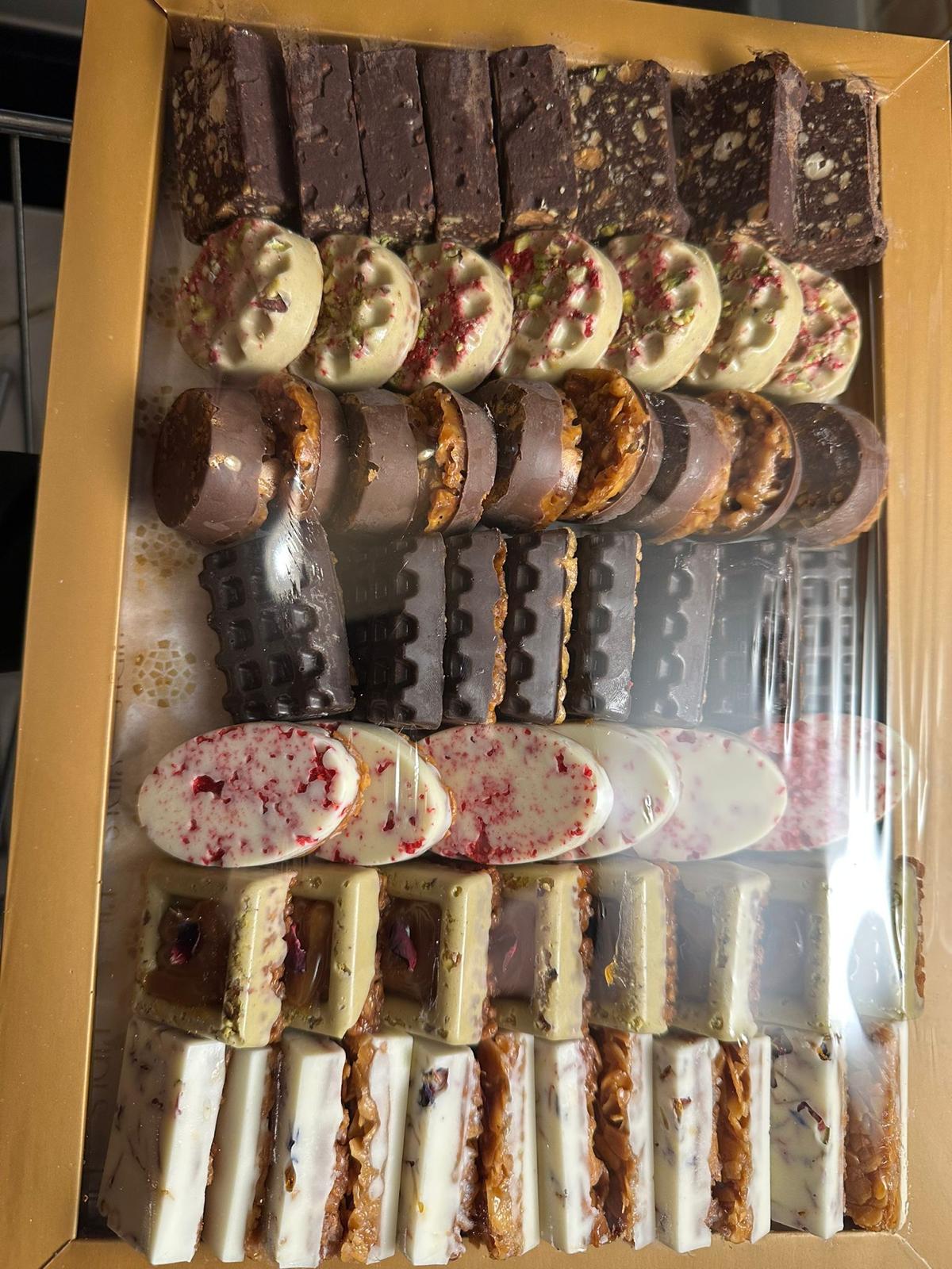 Assortiment de gâteaux au chocolat fait maison